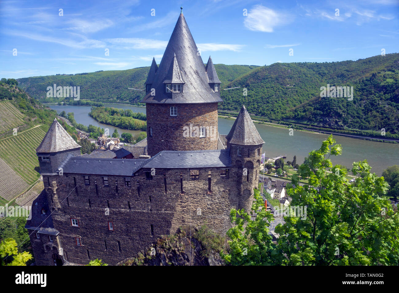 Le château de Stahleck Bacharach, site du patrimoine mondial de l'UNESCO, Vallée du Haut-Rhin moyen, Rhénanie-Palatinat, Allemagne Banque D'Images