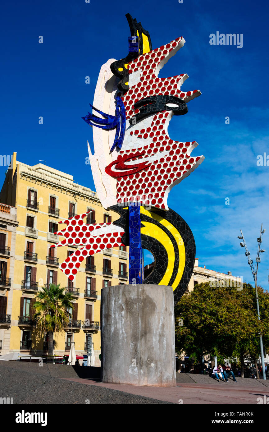 Barcelone, Espagne. Le 10 février 2019. La tête de Barcelone (La Cara o Cabeza de Barcelone), une sculpture surréaliste créé par l'artiste Roy Lichtenstein Banque D'Images