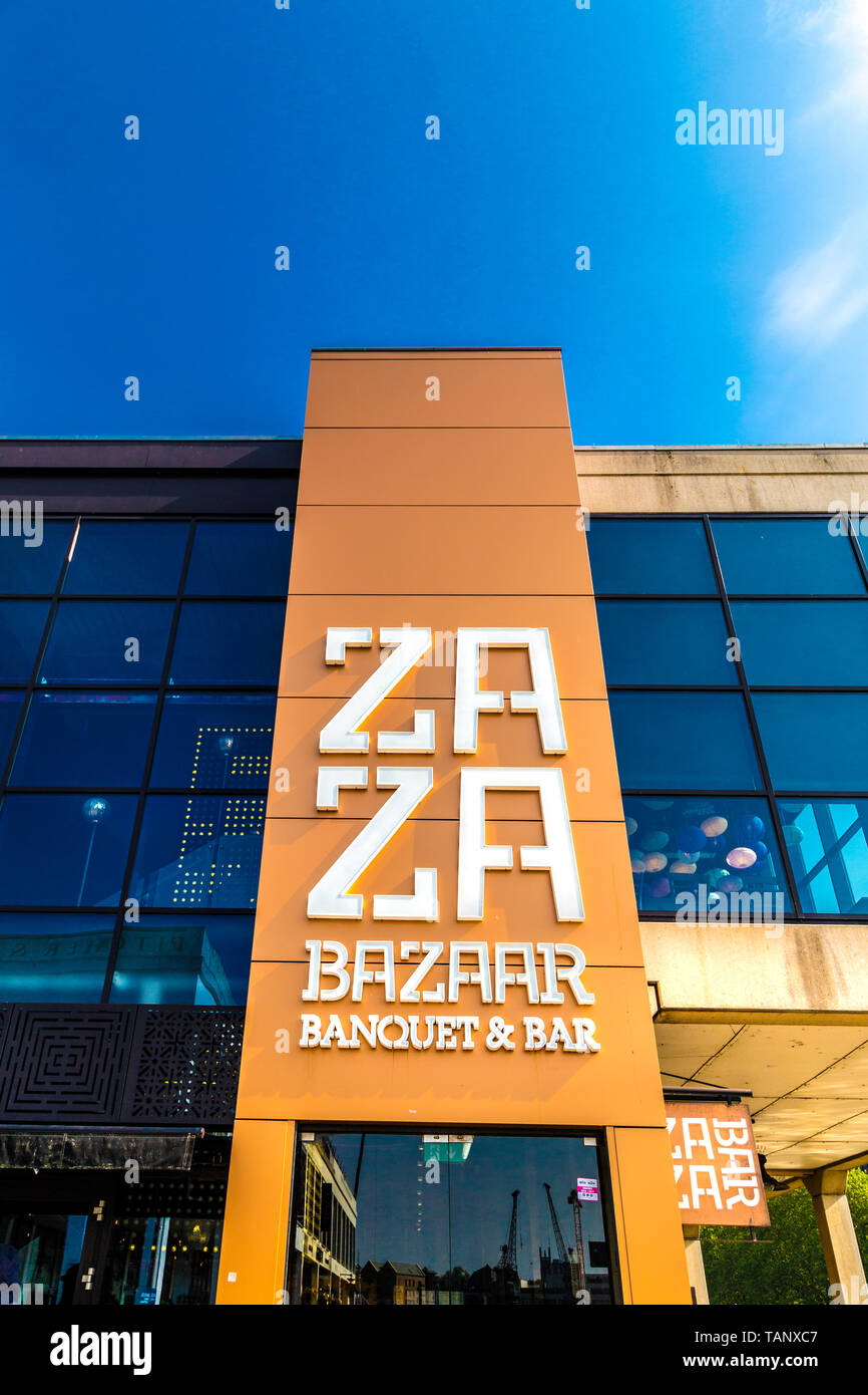 Avant de la Za Za Bazar restaurant buffet, Bristol, UK Banque D'Images