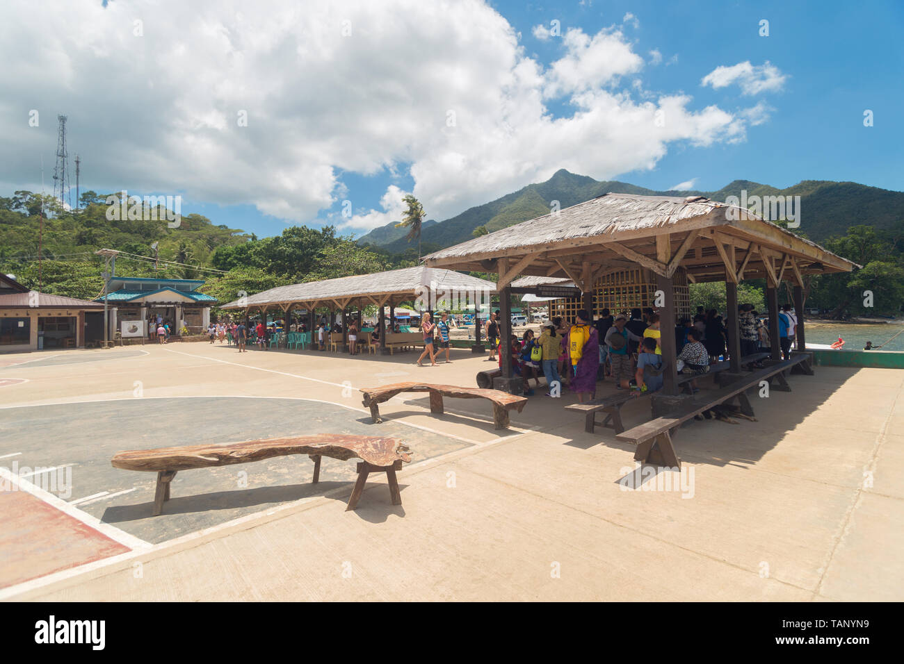 Port Sabang pier, la salle d'attente avant la rivière souterraine Banque D'Images