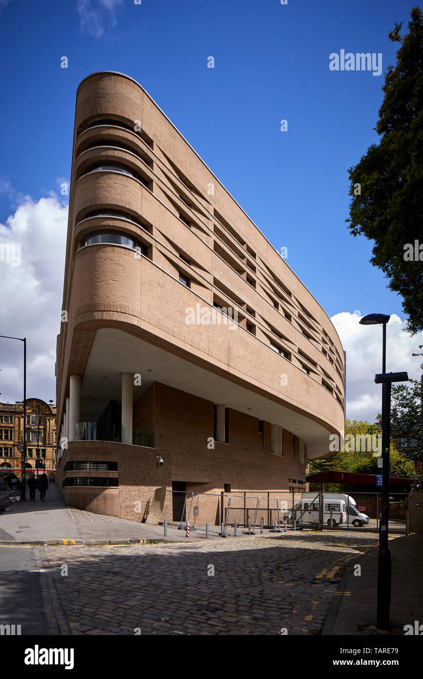 L'école indépendante Chetham's School of Music de Manchester, Stoller Hall salle de concert conçue par Stevenson Bell Banque D'Images