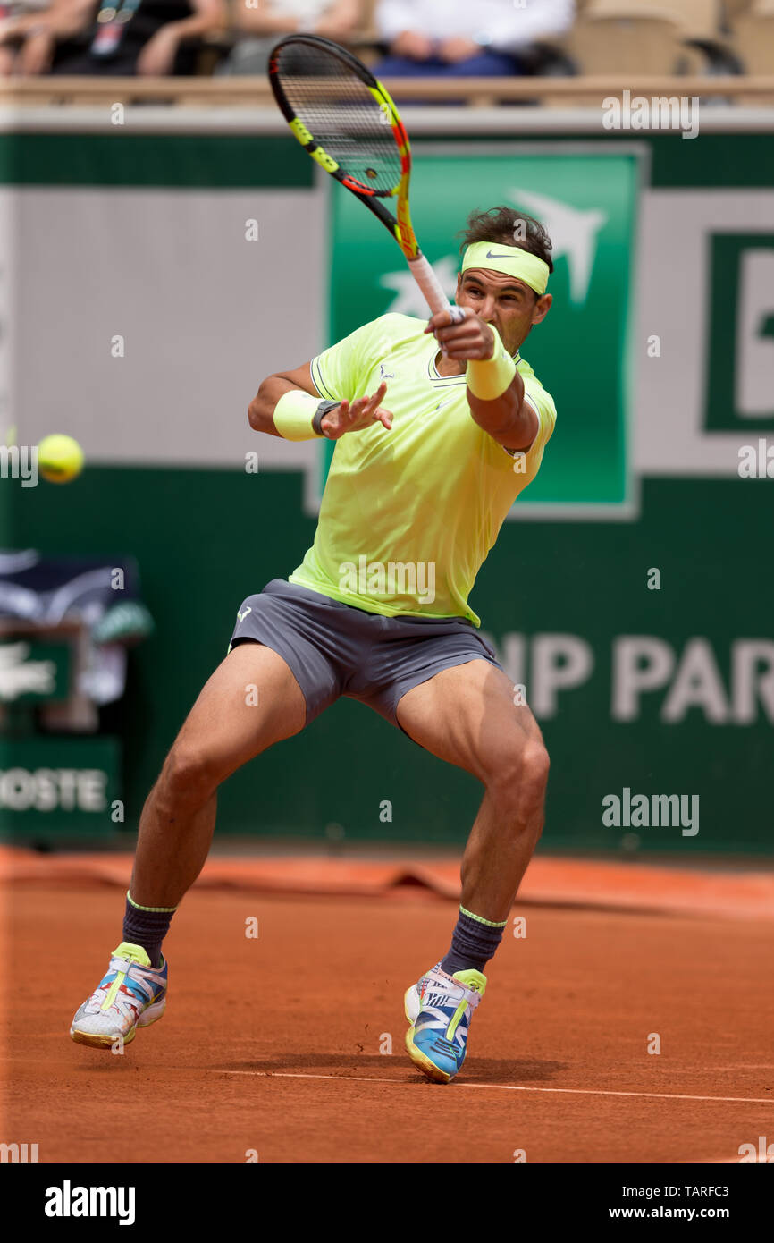 Rafael Nadal de l'Espagne pendant 7 jour d'Open de France le 27 mai 2019 à Paris, France Banque D'Images