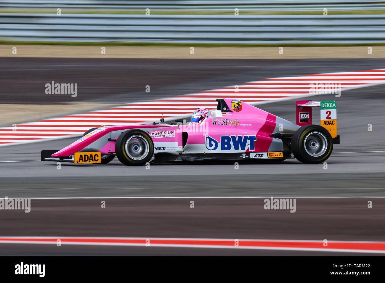 Oschersleben, Allemagne, le 28 avril 2019 : Nico Gohler conducteur de l'équipe de l'ADAC Berlin-brandebourg e.V. allemande au cours d'une course de Formule 4 au Motorsport Arena Banque D'Images