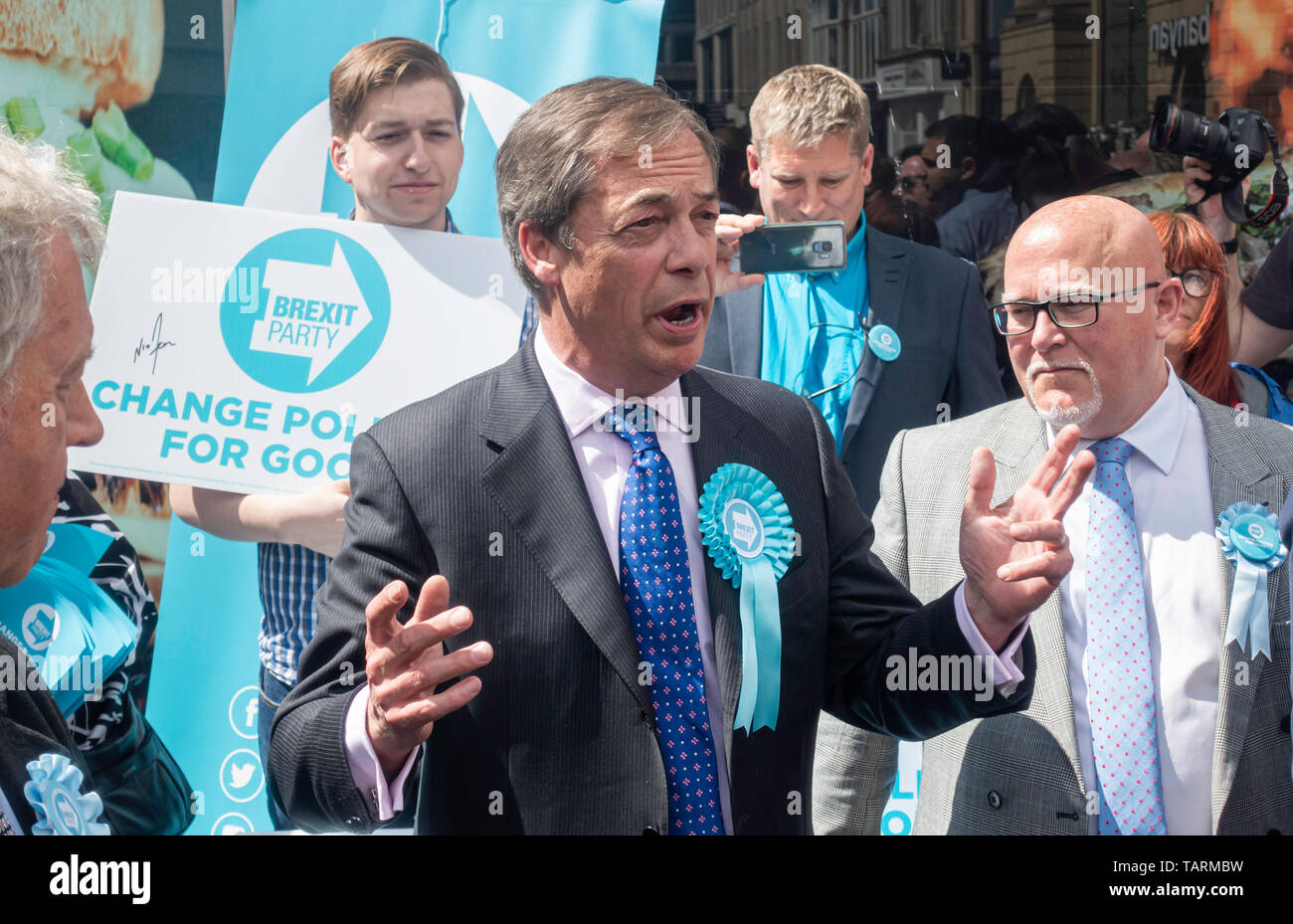 Newcastle Upon Tyne, au Royaume-Uni. 20 mai 2019. UK. Nigel Farage séance d'autres membres du parti Brexit Banque D'Images