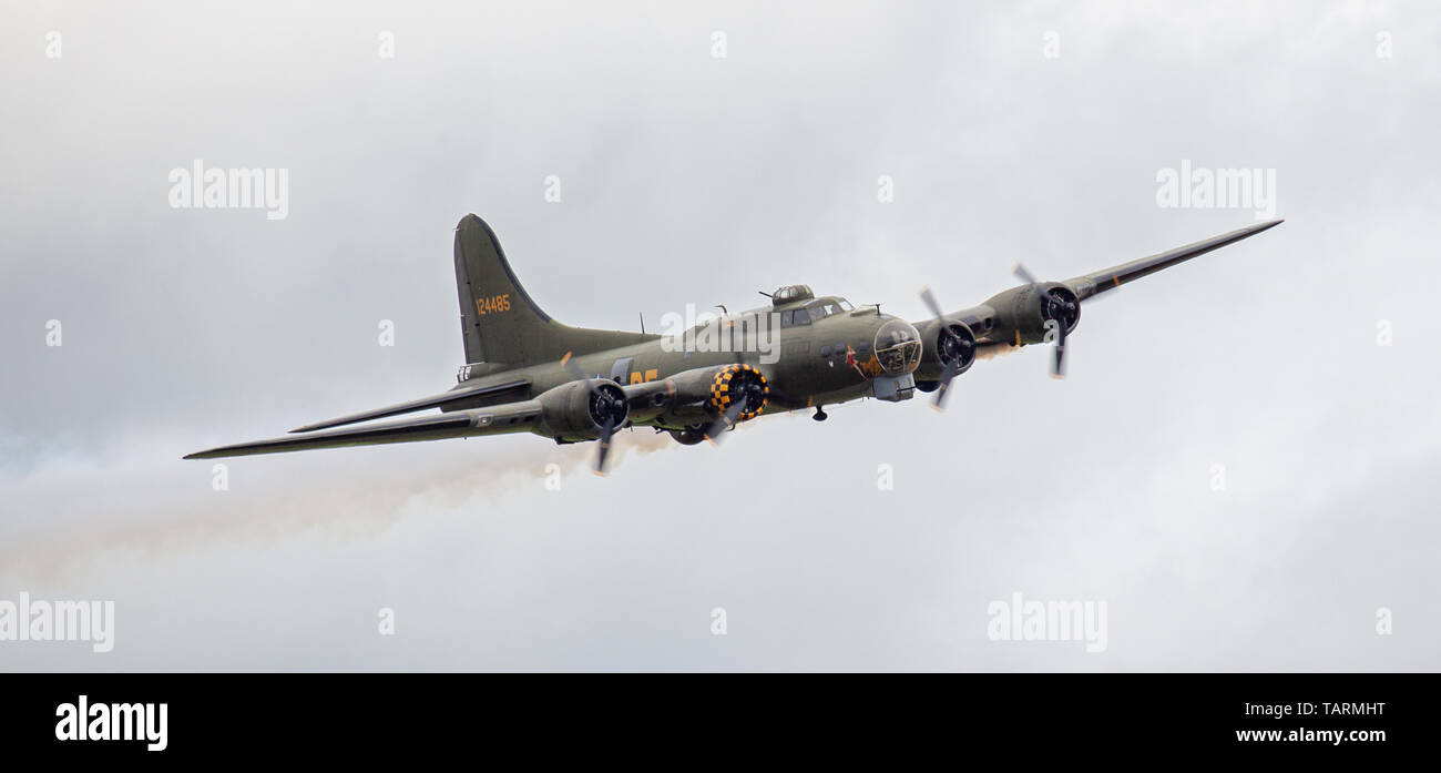 Boeing b 17 flying fortress ww2 Banque de photographies et d’images à ...