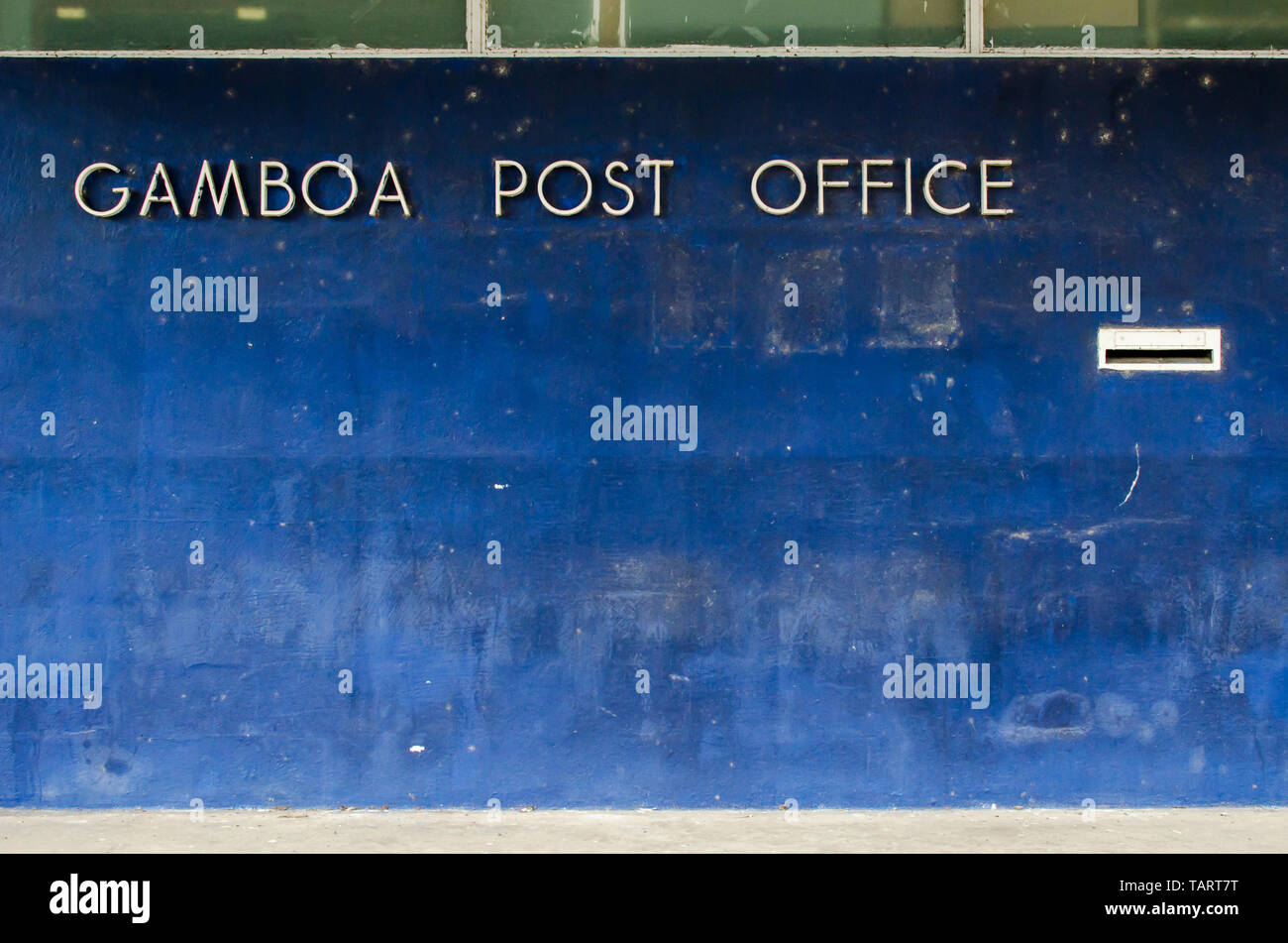 Détails de l'ancien , maintenant fermé, bâtiment du bureau de poste, situé dans la petite ville de Gamboa situé à proximité de la Canal de Panama Banque D'Images