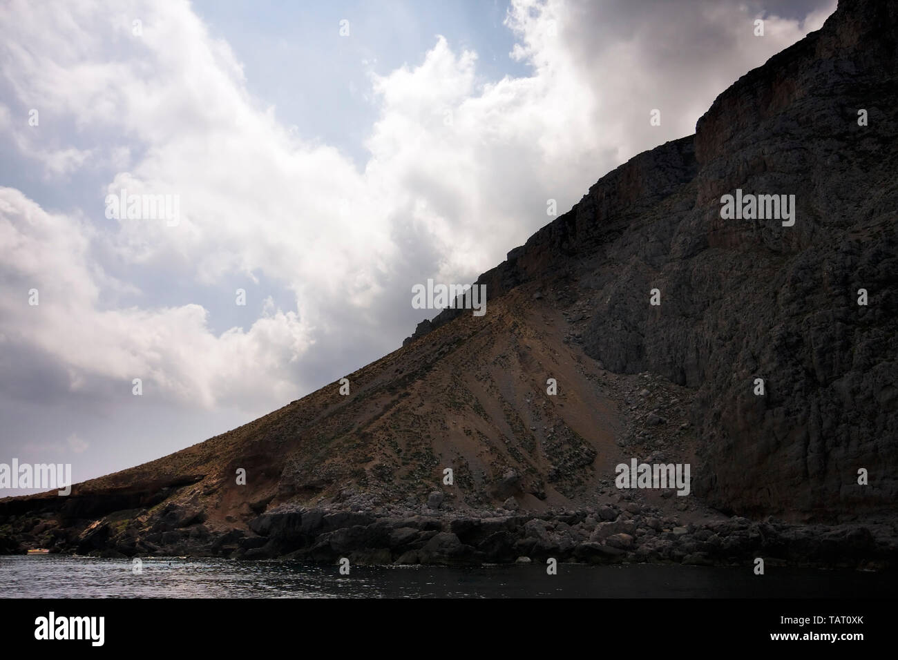 Montagne de l'île de Marettimo. Egadi, Sicile, Italie Banque D'Images