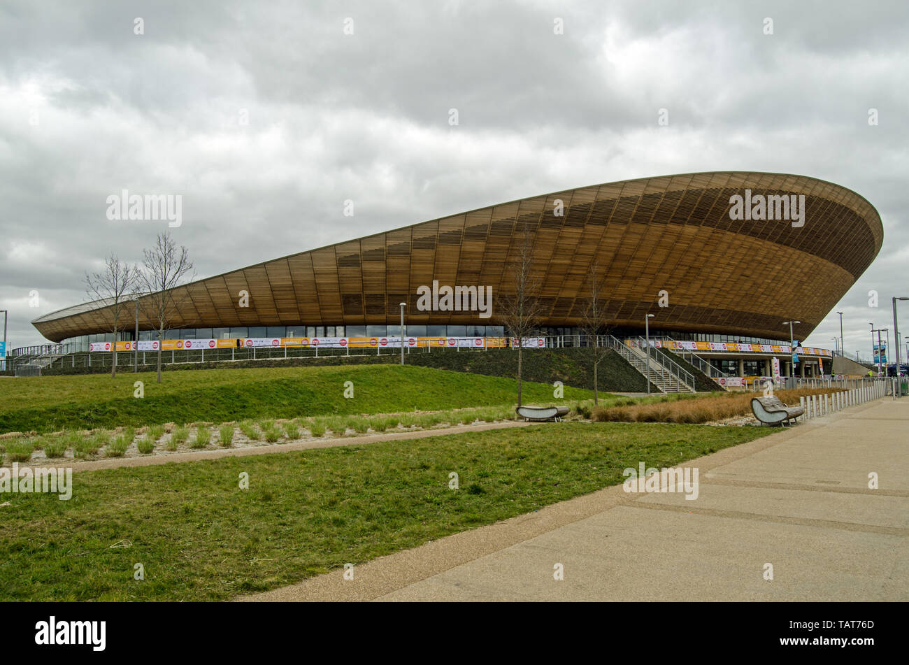 Londres, Royaume-Uni - 19 mars 2016 : extérieur du vélodrome stade vélodrome à Queen Elizabeth Olympic Park, Stratford, London. Banque D'Images