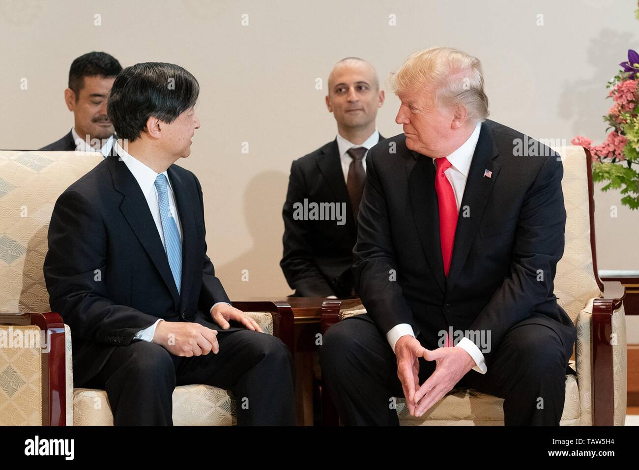 Le Président américain Donald Trump, gauche, rencontre avec l'empereur héritier Naruhito du Japon lors de l'état Appel à l'Imperial Palace, 27 mai 2019 à Tokyo, Japon. Banque D'Images