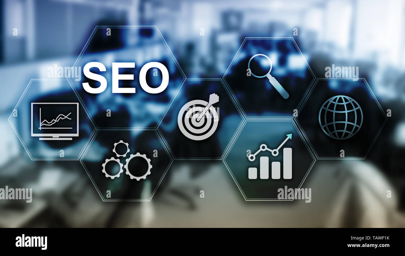 SEO - optimisation des moteurs de recherche, le marketing numérique et la technologie d'internet concept sur fond flou. Banque D'Images