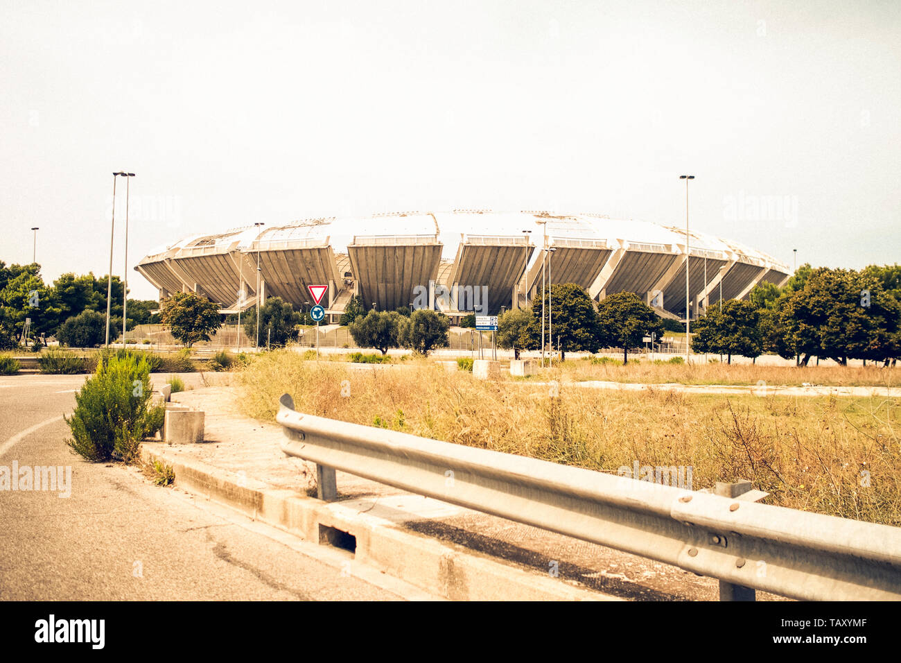 Bari Stadio San Nicola Worldcup 90 Architecture Renzo Piano Banque D'Images