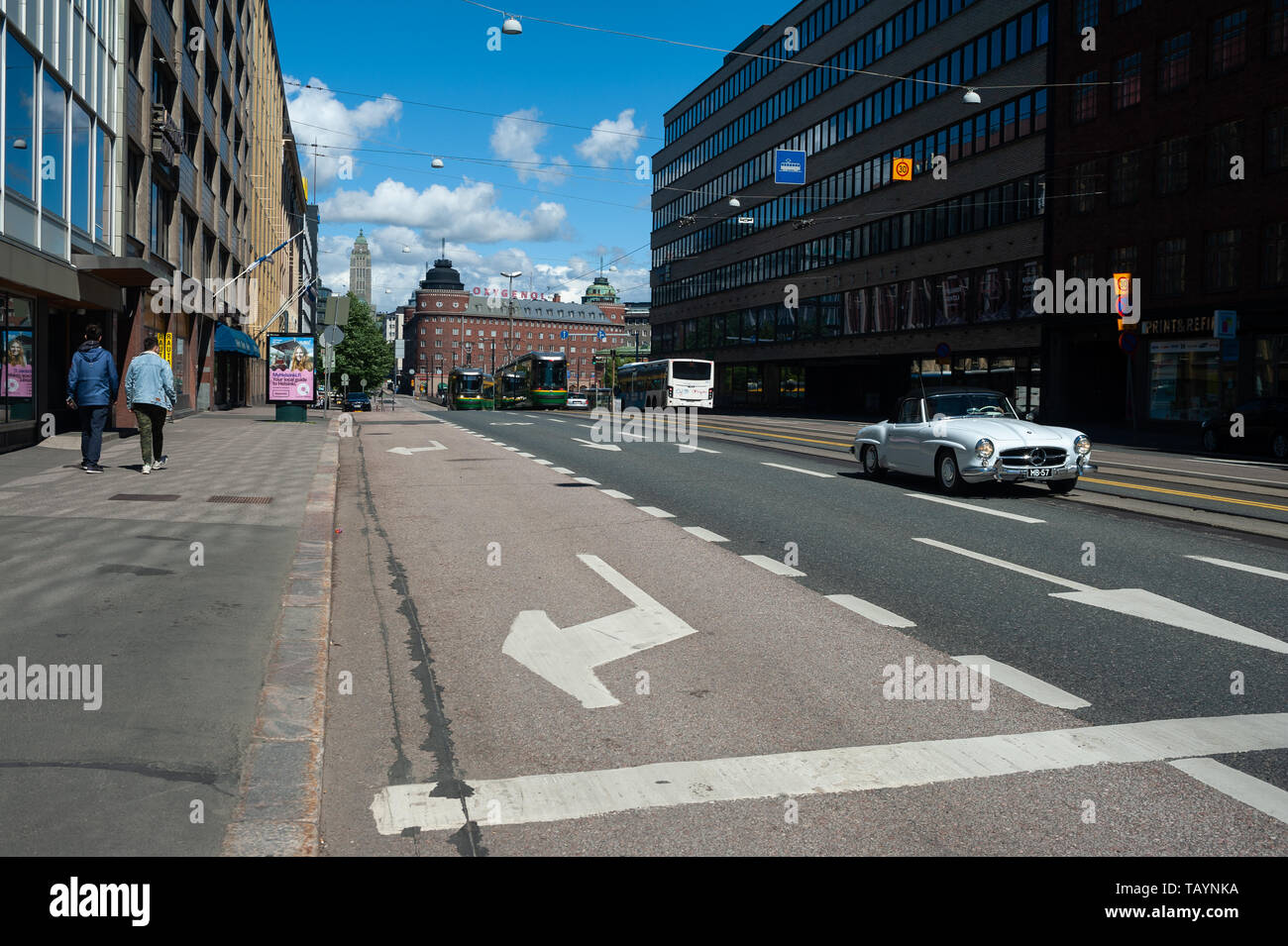 23.06.2018, Helsinki, Finlande , - une scène de rue dans le quartier de Kallio de la capitale finlandaise. 0SL180623D032CAROEX.JPG [communiqué de modèle : NON APPLICABLE Banque D'Images