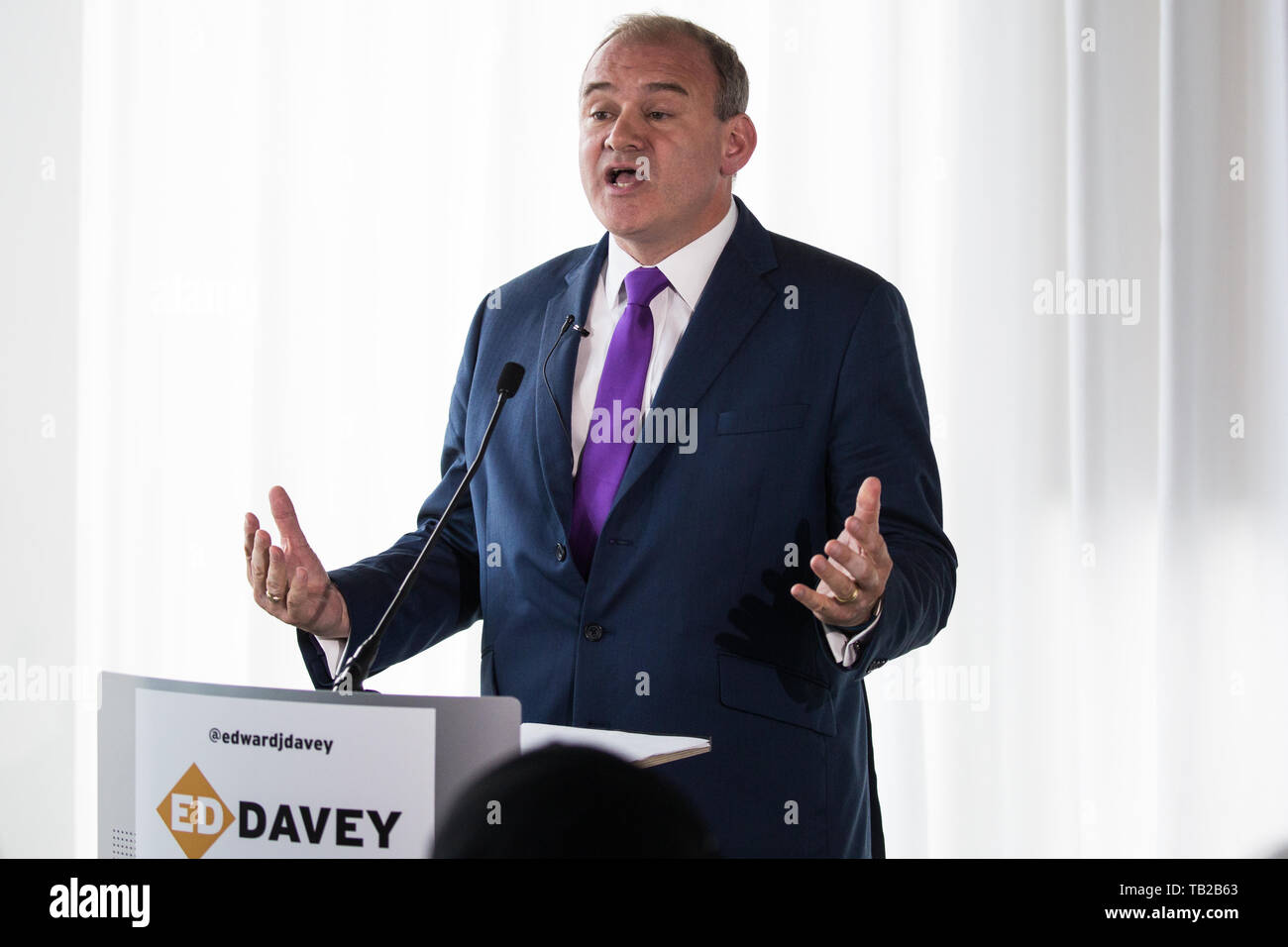 Londres, Royaume-Uni. 30 mai, 2019. Ed Davey, démocrate libéral Député de Kingston et de Surbiton et ancien secrétaire d'État à l'énergie et du changement climatique, fait un discours au centre de Londres alors qu'il lance sa campagne à la direction du parti à la suite d'excellents résultats pour le parti lors des dernières élections européennes et locales. Credit : Mark Kerrison/Alamy Live News Banque D'Images