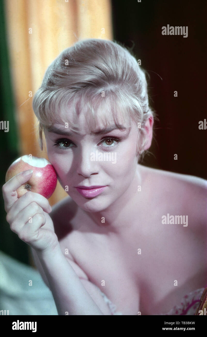 Susanne Cramer, deutsche Schauspielerin 1950er Jahre, Deutschland. L'actrice allemande Susanne Cramer, l'Allemagne des années 1950. Banque D'Images