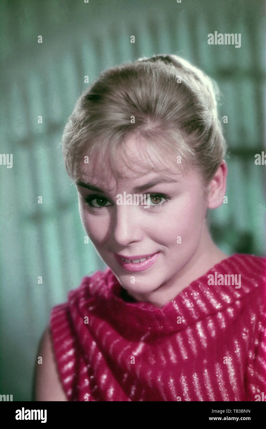 Susanne Cramer, deutsche Schauspielerin 1950er Jahre, Deutschland. L'actrice allemande Susanne Cramer, l'Allemagne des années 1950. Banque D'Images