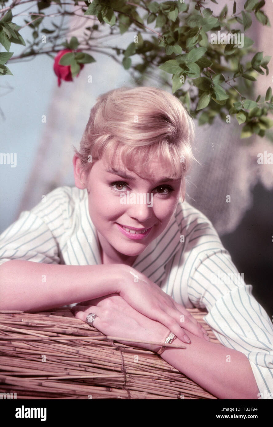 Susanne Cramer, deutsche Schauspielerin 1950er Jahre, Deutschland. L'actrice allemande Susanne Cramer, l'Allemagne des années 1950. Banque D'Images