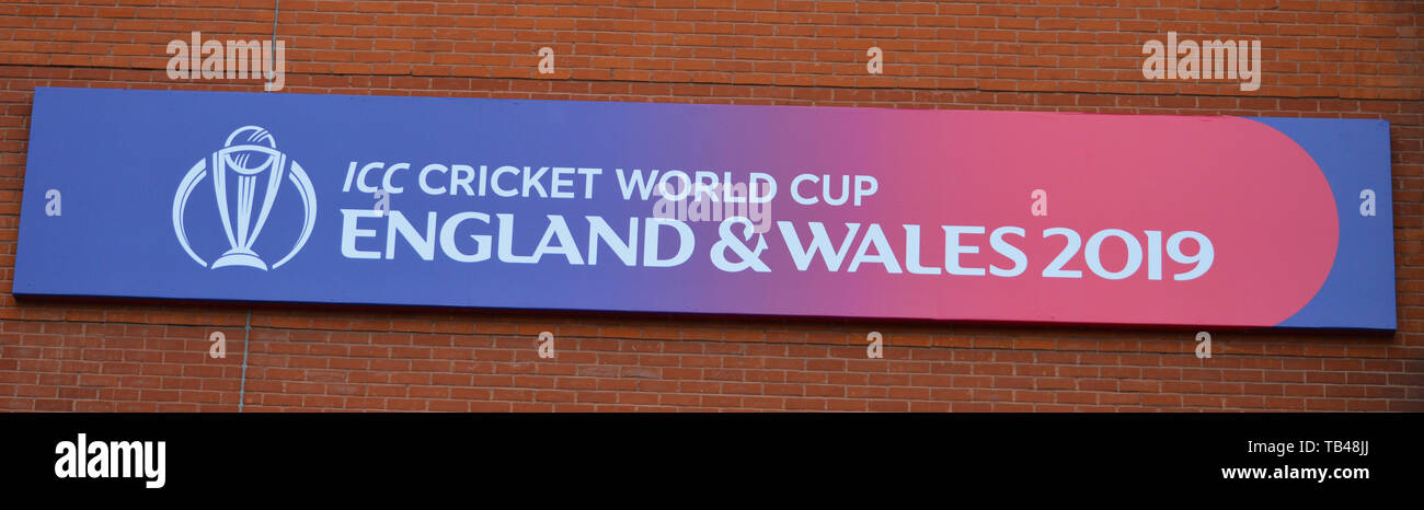 Londres, Royaume-Uni. 29 mai 2019. Le terrain de cricket ovale de Kia en préparation du début de la coupe du monde de cricket de la CCI 2019. Banque D'Images