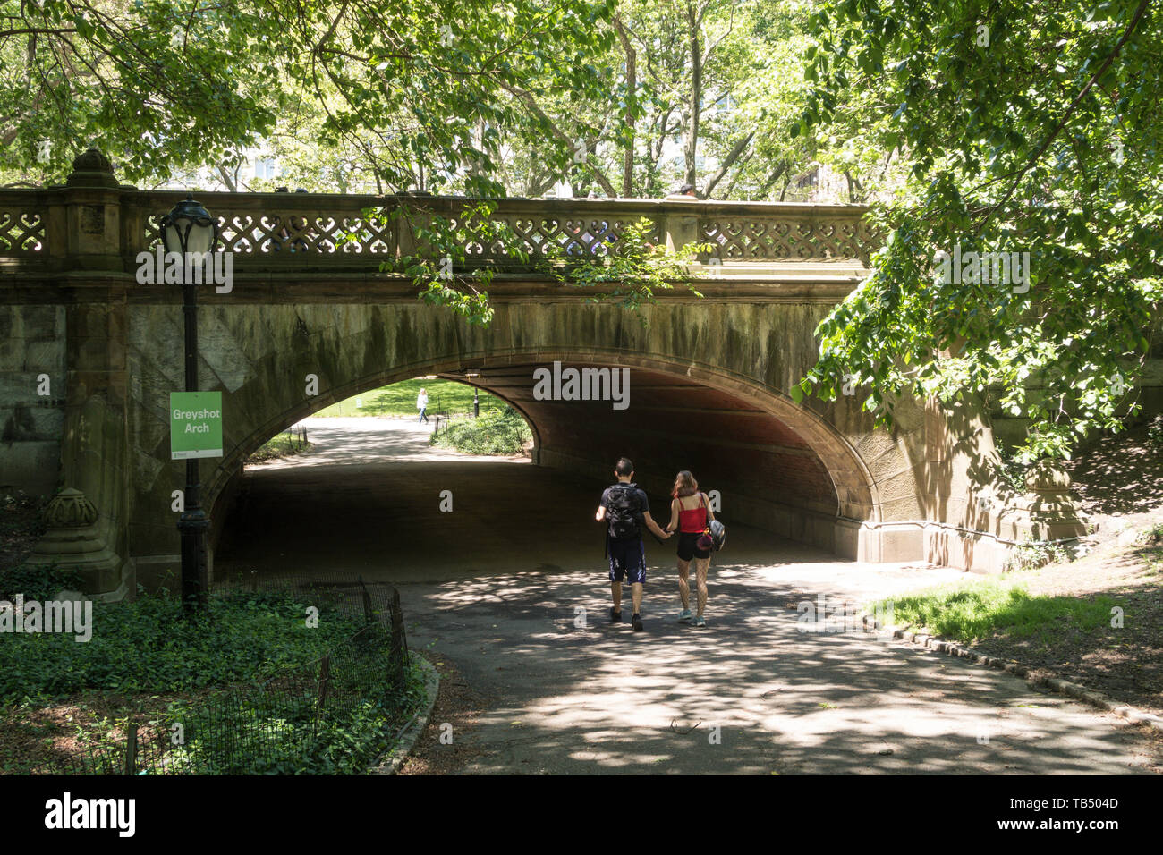 Grayshot Arch est populaire auprès des touristes, Central Park, NYC, USA Banque D'Images