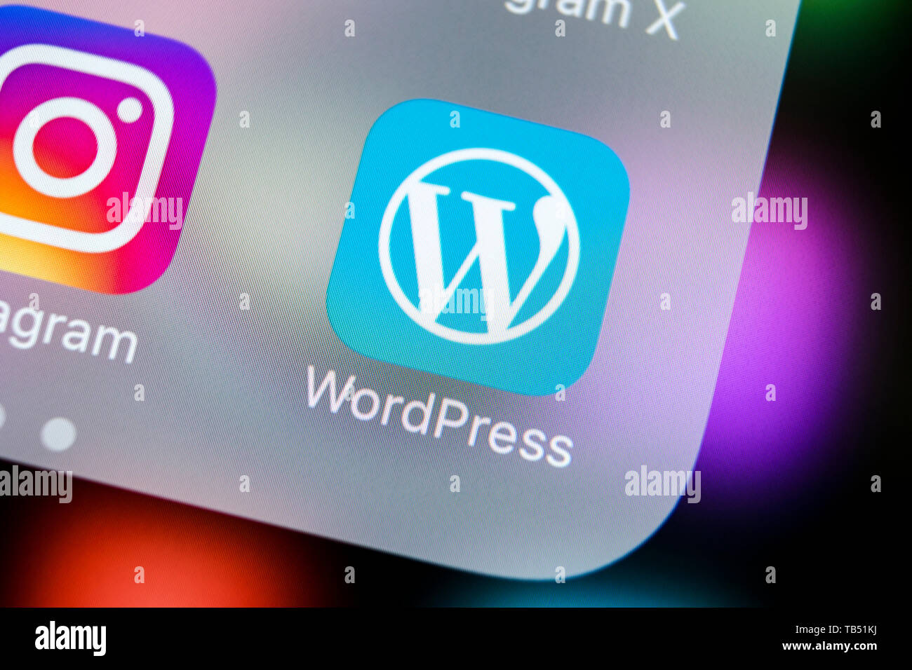 Kaliningrad, Russie, le 21 mars 2018 : l'icône de l'application Wordpress sur Apple iPhone écran X close-up. Icône de l'application Wordpress. Wordpress.com application. Banque D'Images