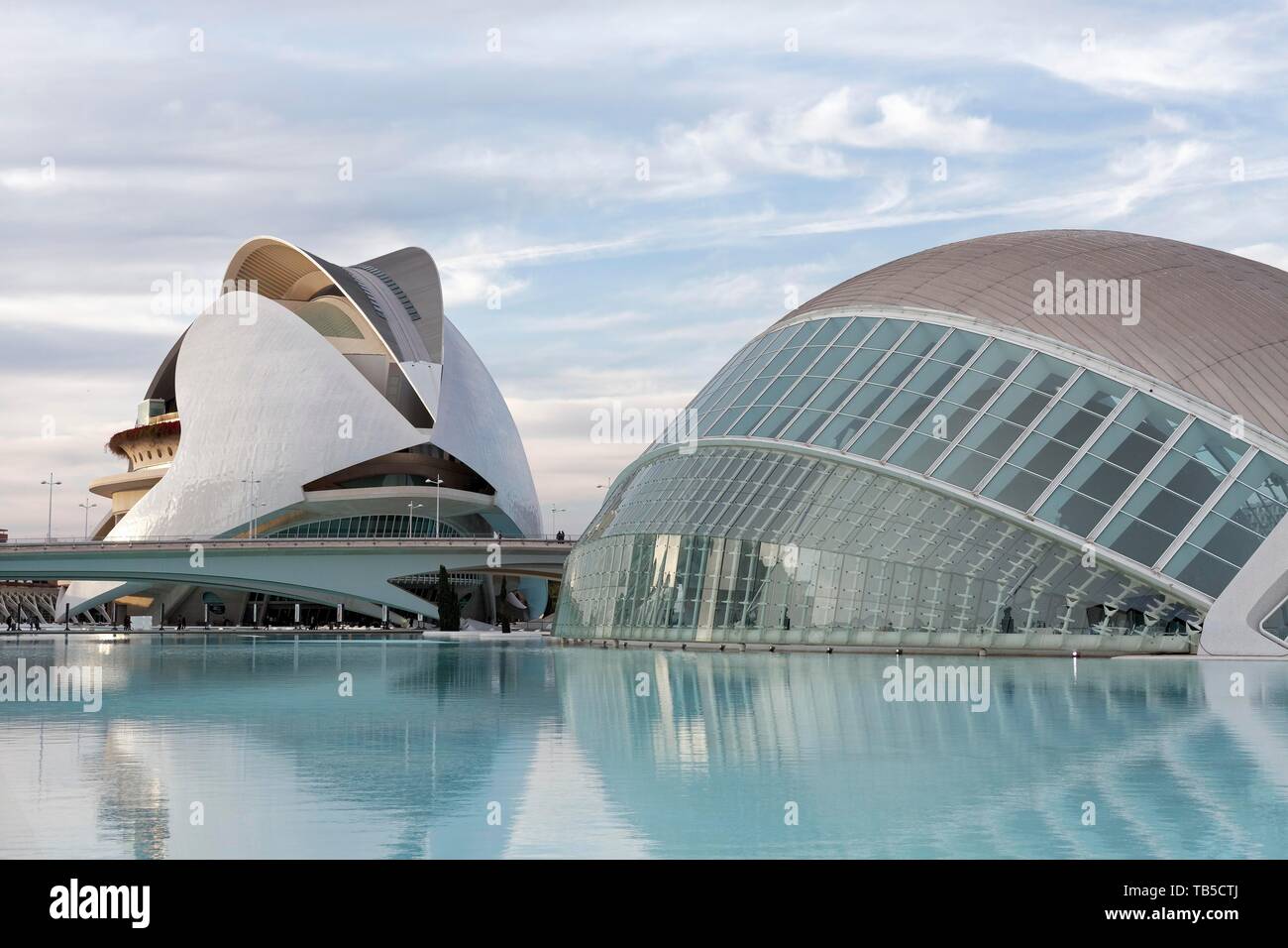 L'opéra, Palau de les Arts de la Reine Sofia, et IMAX cinéma L'Hemisferic, CAC, Ciudad de las Artes y de las Ciencias, architecte Santiago Calatrava Banque D'Images