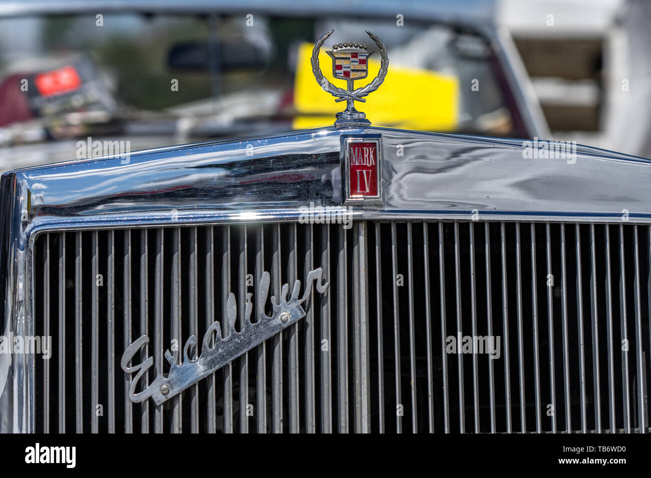 Excalibur Cadillac à montjuic esprit circuit de Barcelone car show. Banque D'Images