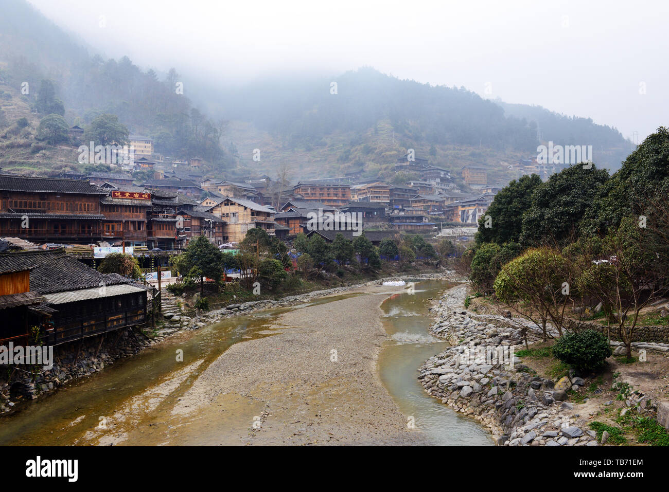 Le beau village de Xijiang dans l'Est de la province du Guizhou, en Chine. Banque D'Images