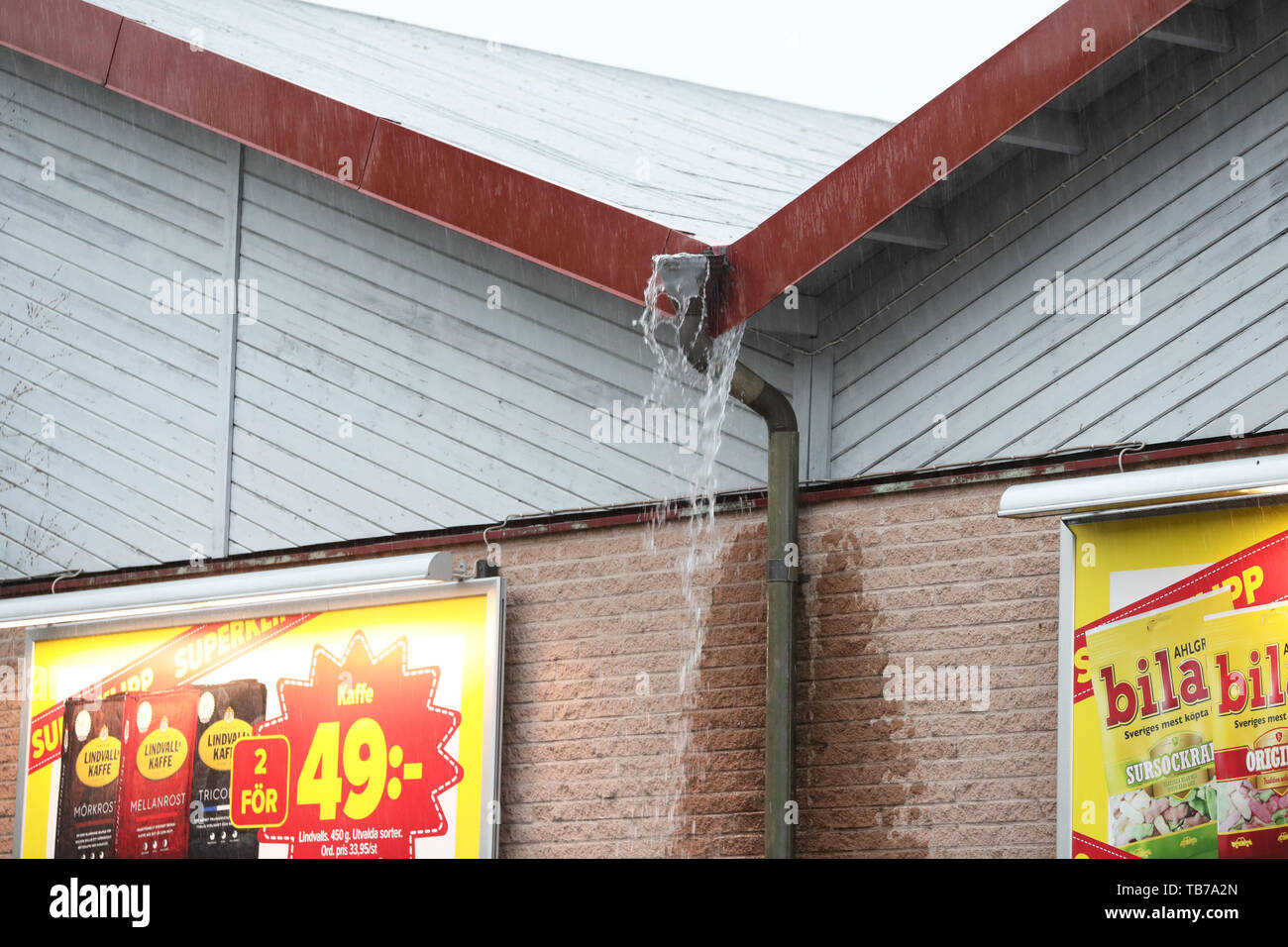 Kraftigt 20190522 MOTALA regn/pluie. Foto Jeppe Gustafsson Banque D'Images