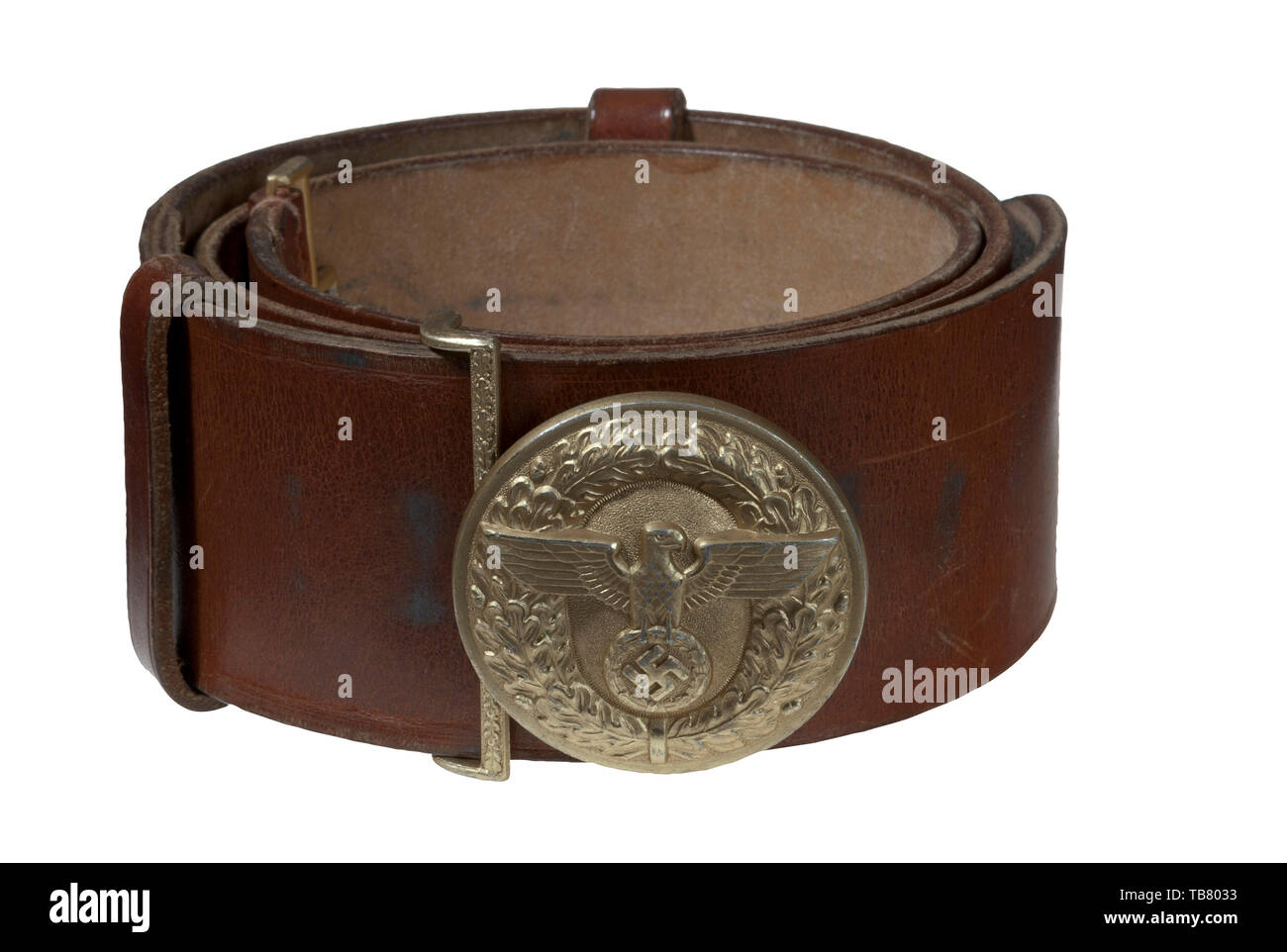 La courroie ET BOUCLE JOHN WAHL, une collection officielle du NSDAP et boucle  de ceinture en cuir, aluminium 57 mm de diamètre, le cachet du service de  garde de boucle d'or 95 %