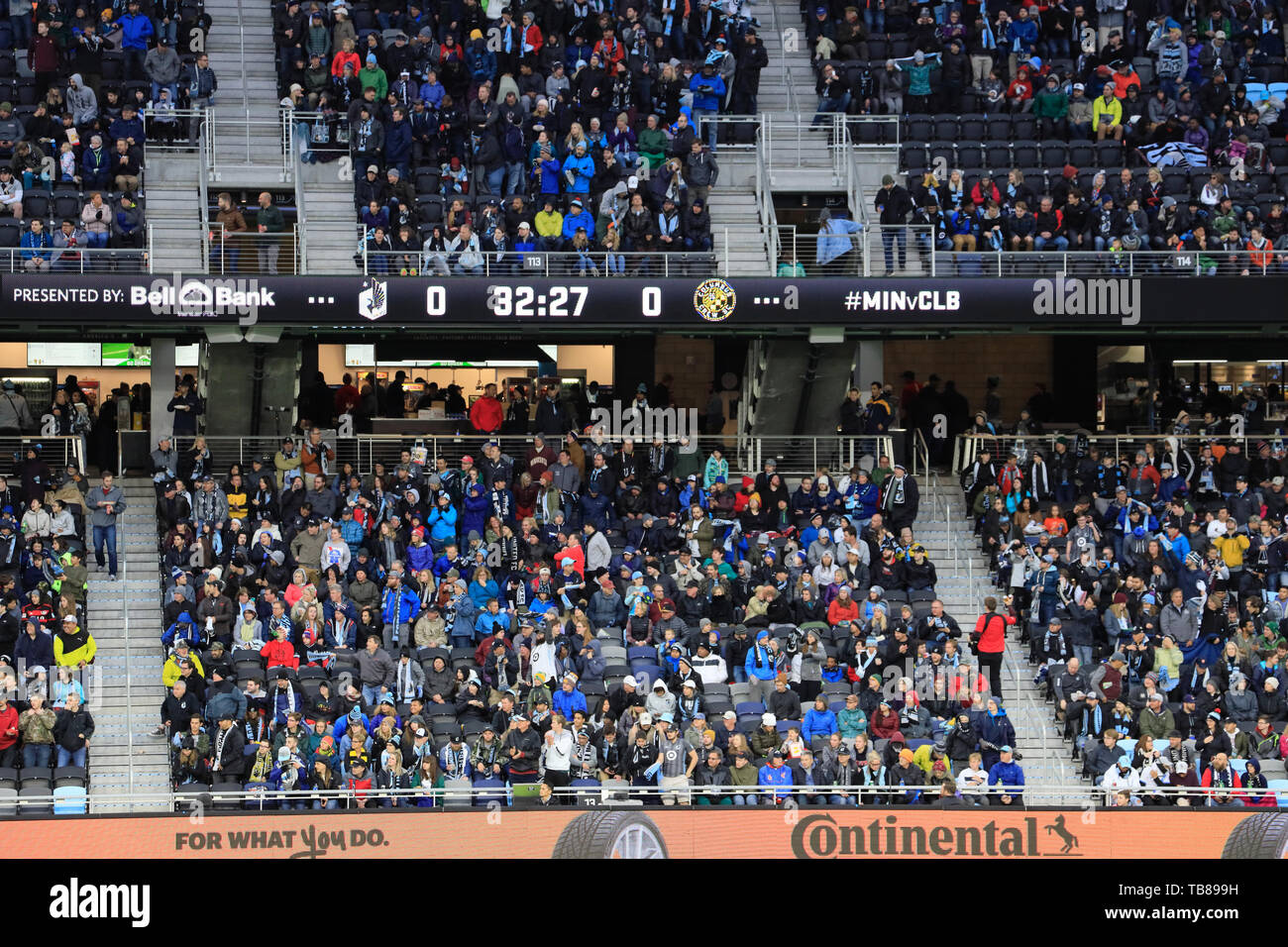 Public lors de match de football entre le Minnesota United FC et Columbus Crew SC de Allianz Domaine.Saint Paul.Minnesota.USA Banque D'Images