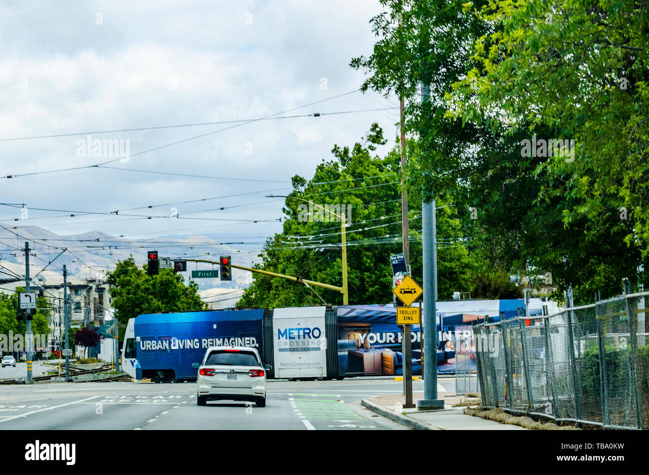 Une vallée Transportation Authority Bus articulés dans la Silicon Valley de Californie Banque D'Images