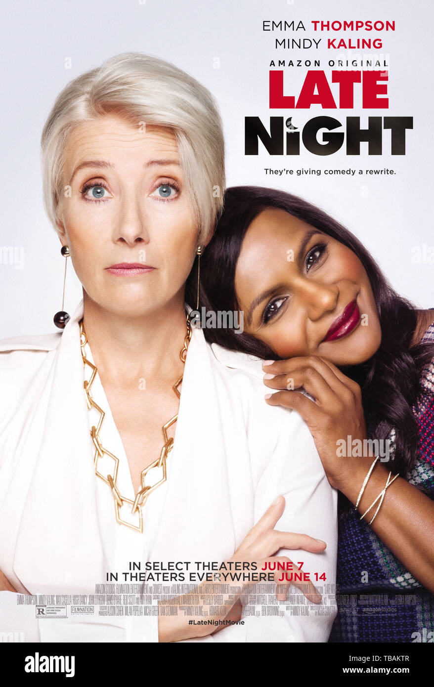 DATE DE SORTIE : 7 juin 2019 TITRE : Late Night Studio : Amazon Studios Réalisateur : Nisha Ganatra PLOT : Une fin de soirée talk-show d'accueil soupçonne qu'elle pourrait bientôt perdre son long-running show. Avec : Emma Thompson comme Katherine Newbury, MINDY KALING que Molly Patel (art de l'affiche Image Crédit : © Amazon Studios/photos) Banque D'Images