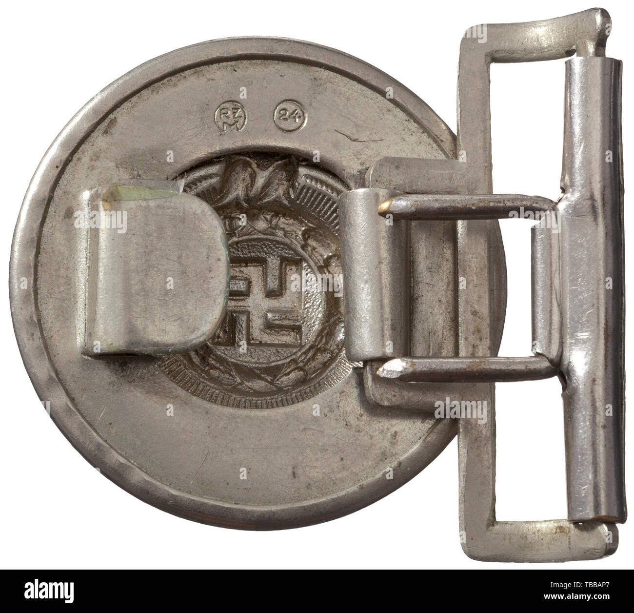 La COLLECTION JOHN PEPERA, un officier SS, boucle de 48 mm de diamètre nickel estampillé, le timbre "boucle inverse RZM (cercle)' et '24' (cercle), Editorial-Use-seulement. Banque D'Images