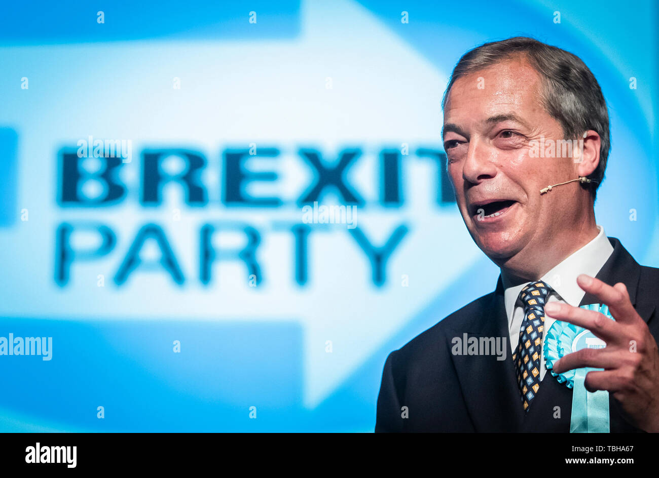 Brexit Nigel Farage chef de parti au cours d'un Brexit rallye Parti au théâtre de Broadway à Peterborough en vue de la prochaine élection partielle. Banque D'Images