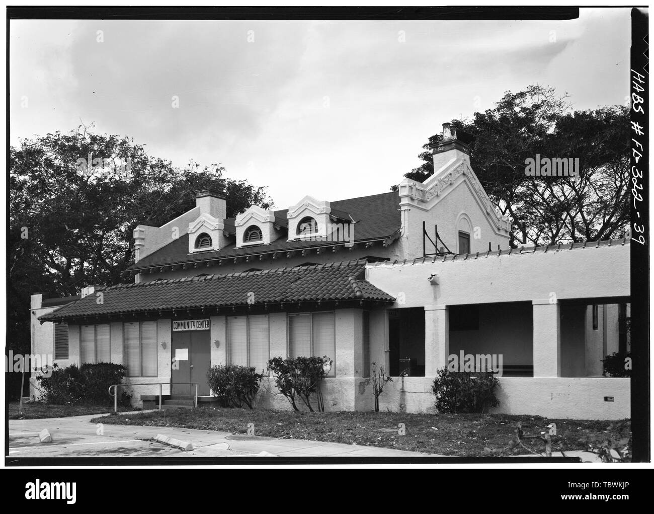 MIAMI BEACH COMMUNITY CENTRE, 2100 PARK AVENUE, Miami Beach d'élévation du quartier historique Art Déco, Miami, MiamiDade County, Floride Banque D'Images