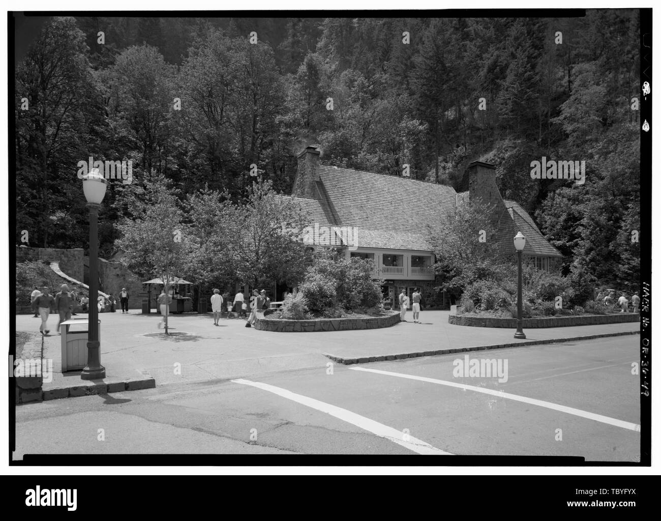 MULTNOMAH FALLS LODGE, à 178 degrés sud. La rivière Columbia, la Route historique de Troutdale, comté de Multnomah, ou Banque D'Images