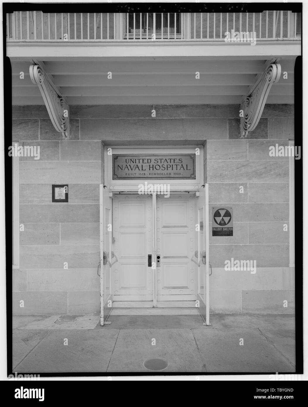 Entrée principale, vue du sud-ouest à l'hôpital naval de Portsmouth, bâtiment de l'hôpital, lieu Rixey, borné par Williamson, Holcomb Road, et le Cercle, Portsmouth, Portsmouth, VA Banque D'Images