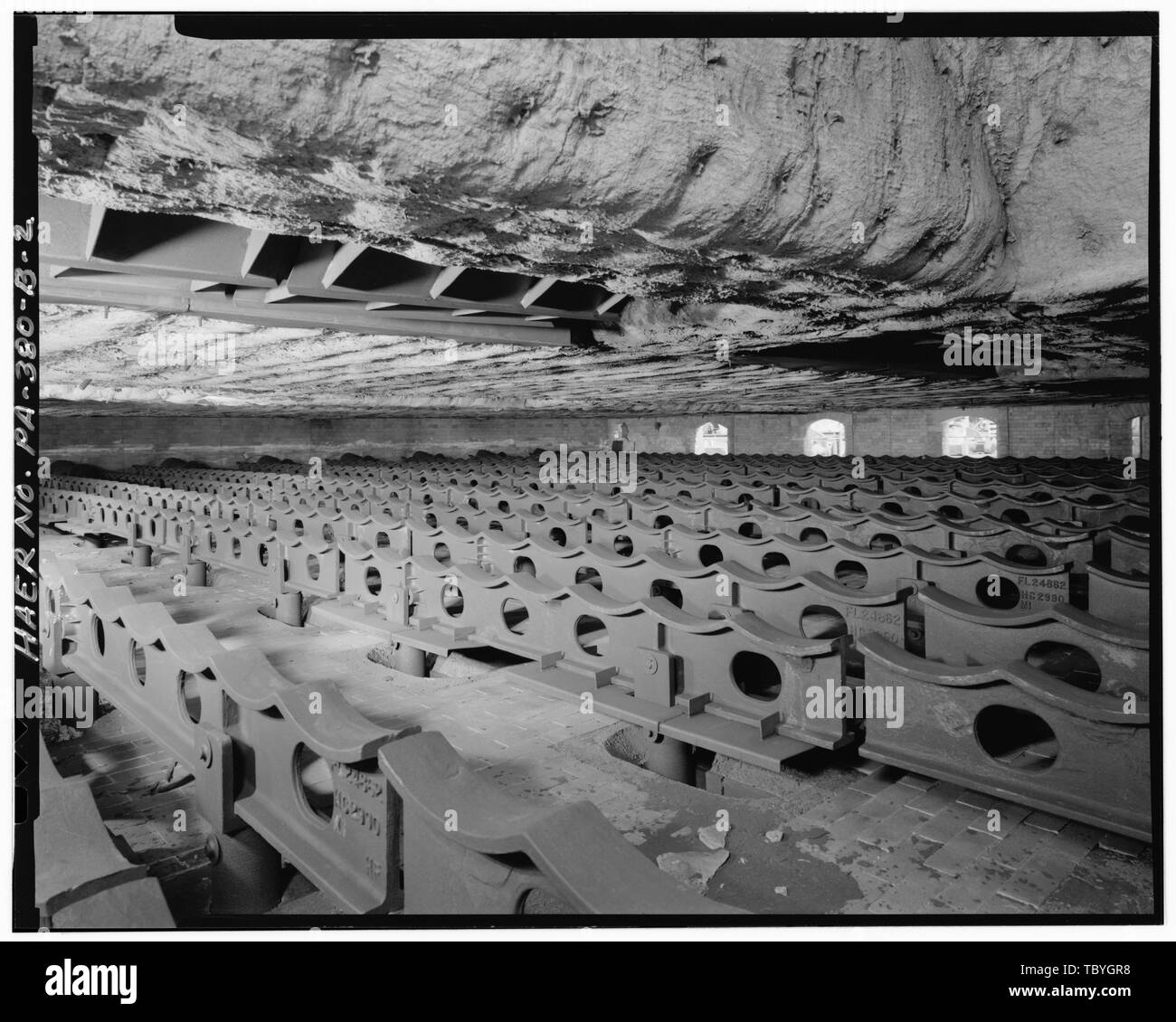 Tuyau principal de l''hôtel à la sud-ouest. U.S. Steel Tube National fonctionne, à tubes de l''hôtel, le long de la rivière Monongahela, McKeesport, comté d'Allegheny, PA, Andrew Carnegie Banque D'Images