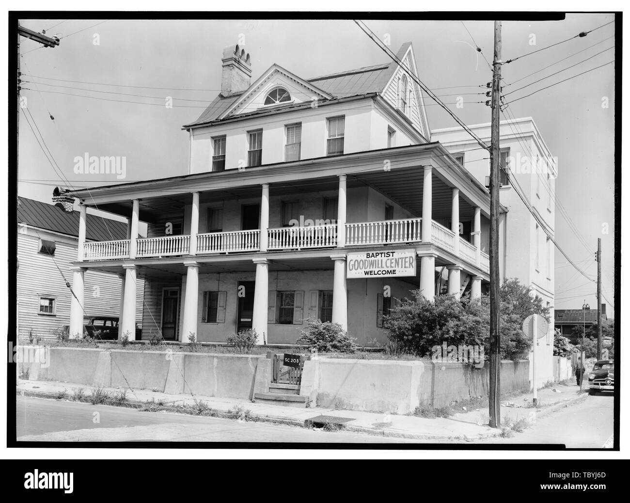 17 mai 1958 (avant) DU SUD-EST DE L'altitude. Christophe Belser House, 2, rue Amherst, comté de Charleston, Charleston, SC Banque D'Images