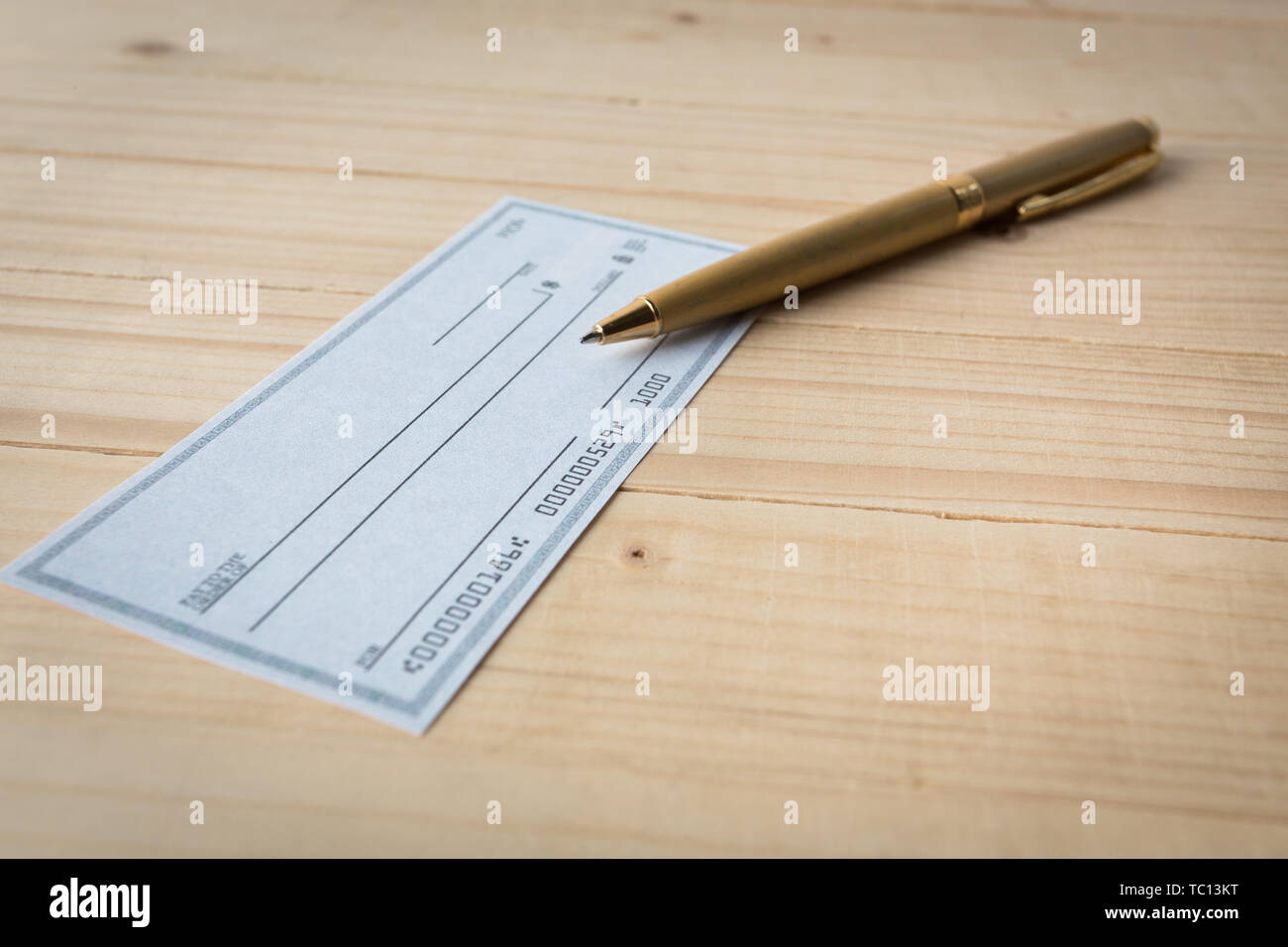 Template blank banking check cheque Banque de photographies et d’images ...