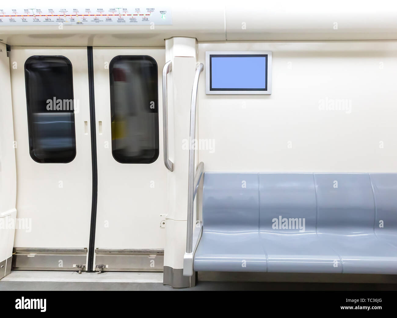 L'intérieur de la voiture de métro Banque D'Images