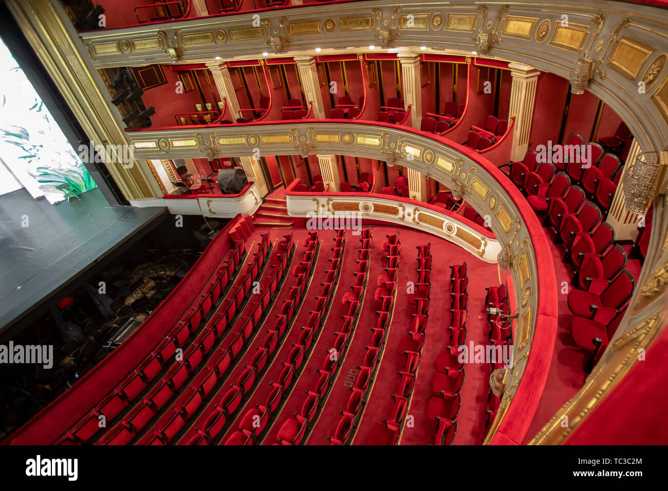 Intérieur de l'Opéra du Théâtre National de Belgrade, Serbie. Banque D'Images