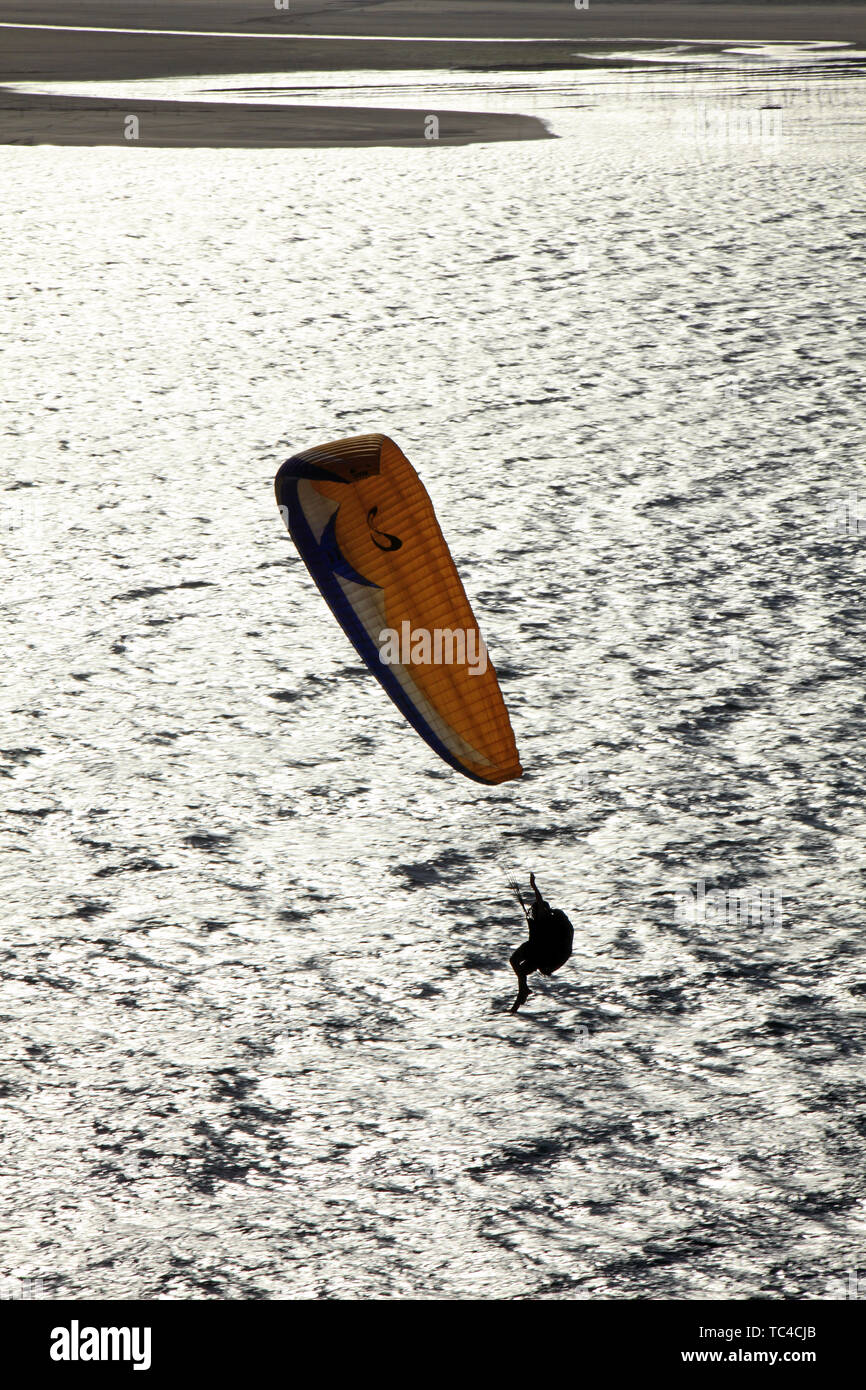 Parapente sur la Dune du Pilat. Bassin d'Arcachon, Nouvelle Aquitaine. France Banque D'Images