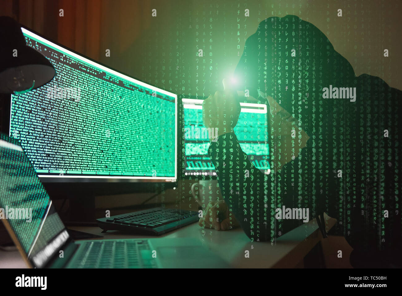 Computer hacker attack black background Banque de photographies et d ...