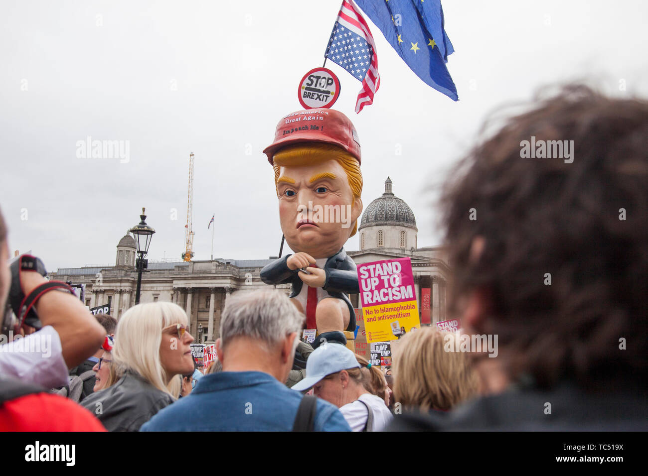 Londres, Royaume-Uni - Juin 4th, 2019 : une satire politique sculpture de Donald Trump faites à un anti Trump Mars à Londres Banque D'Images