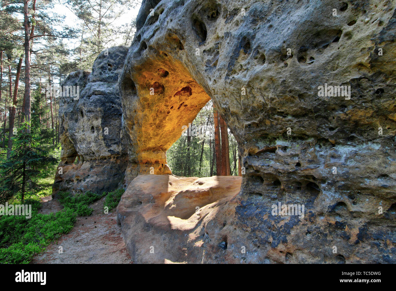 Rock gate est situé dans le monument naturel Theatre, Hamr na Jezere Ceska Lipa, district, région de Liberec Banque D'Images