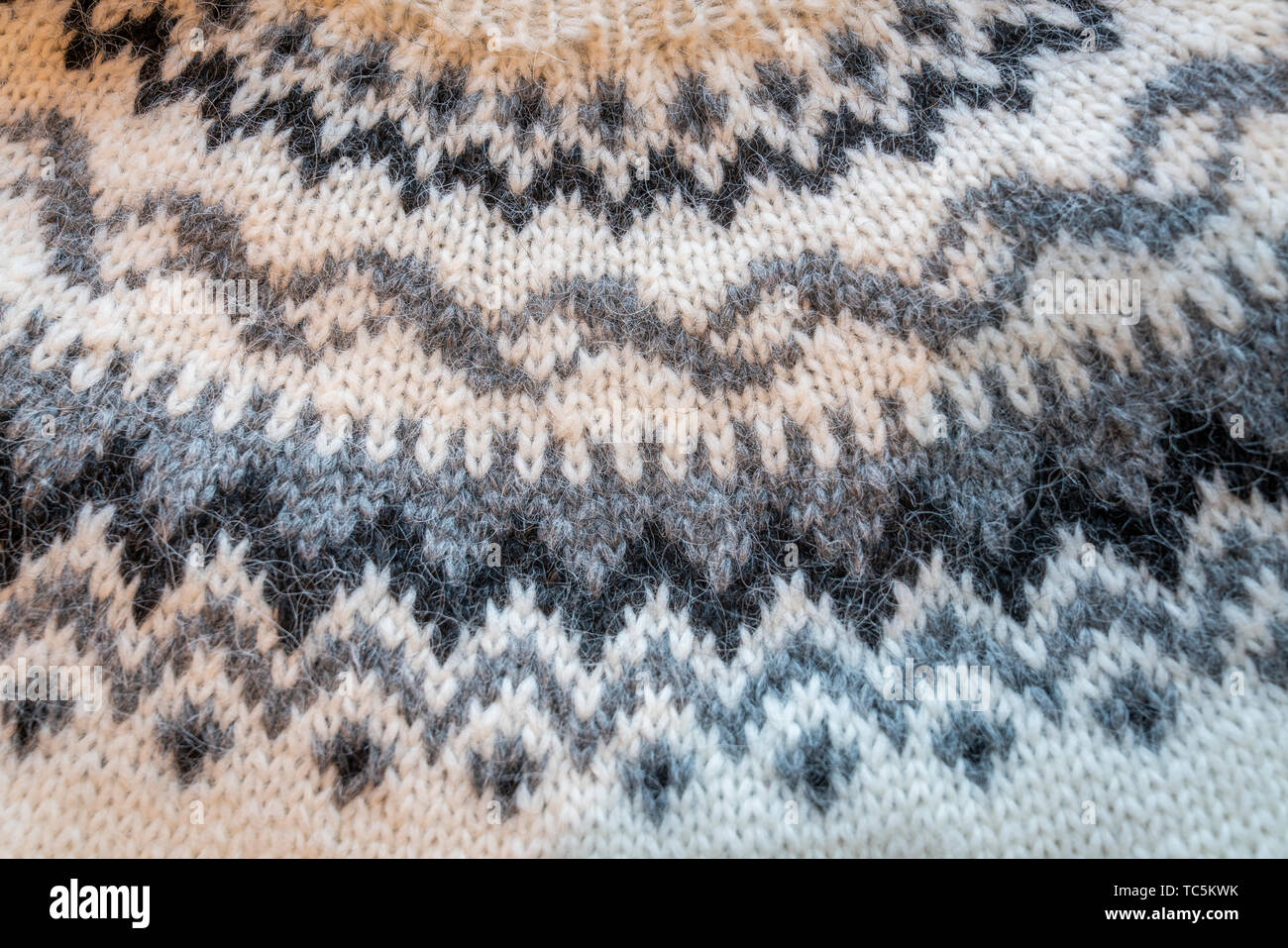 Chandails de laine traditionnels islandais, Islande la laine Lopi fabriqués à partir de la toison du mouton islandais. Banque D'Images