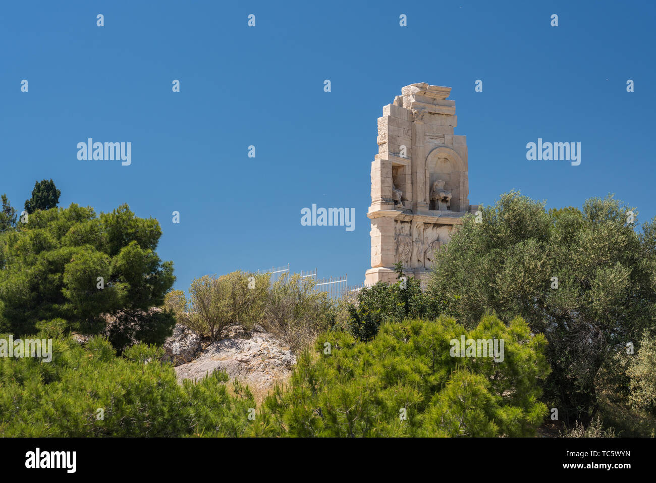 Monument de Filopappos sur le sommet de la colline de Filopappou Banque D'Images