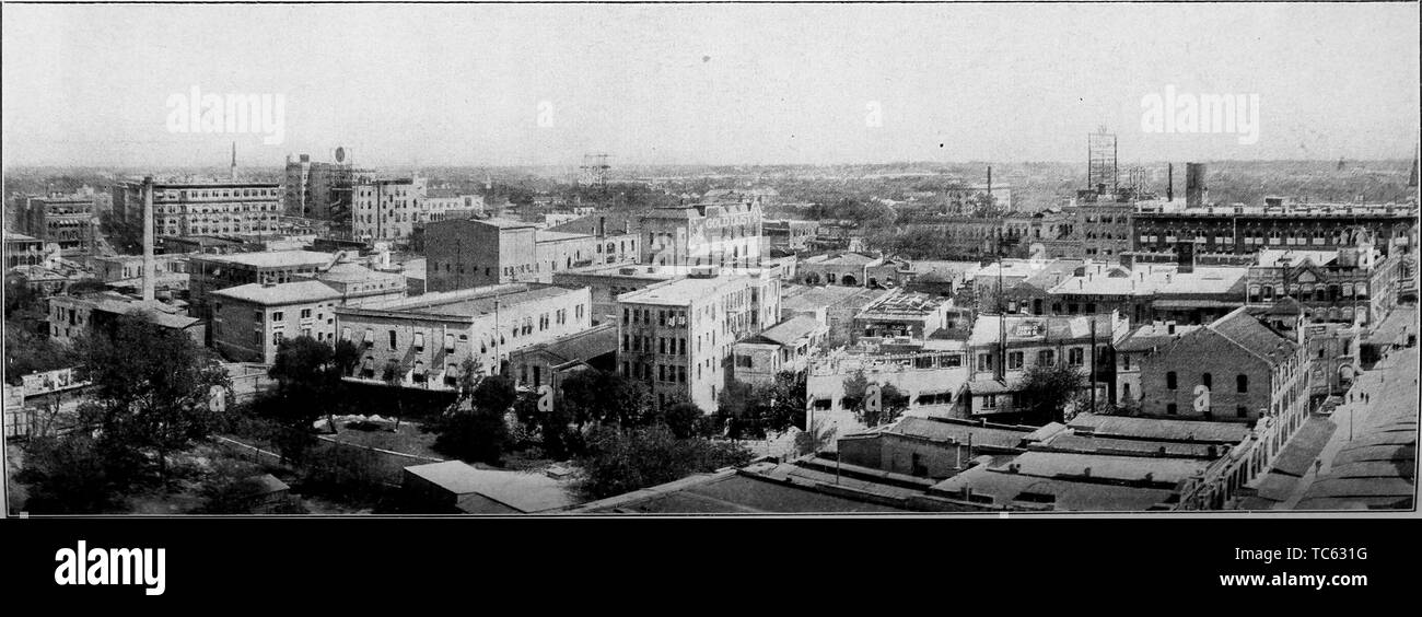Photo vue panoramique sur le centre-ville de Houston, Texas, du livre 'Book of Texas' par Harry Yandell Benoît et John A. Lomax, 1916. Avec la permission de Internet Archive. () Banque D'Images