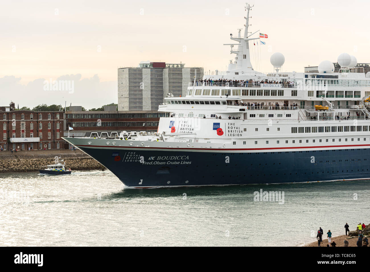 Portsmouth Harbour, Hampshire, Royaume-Uni, 5 juin 2019, jour J 75 événement commémoratif national comme le navire MV Boudicca porte des vétérans aux plages françaises. Banque D'Images