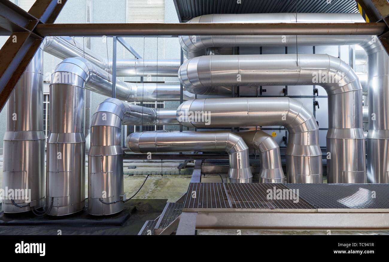 Installation de la climatisation, de l'hôpital Donostia, San Sebastian,  Gipuzkoa, Pays Basque, Espagne Photo Stock - Alamy